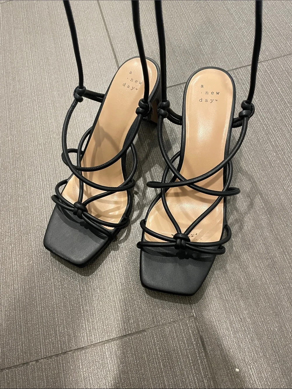 A new day strappy lace up black sandal heels summer sz8 soft comfy